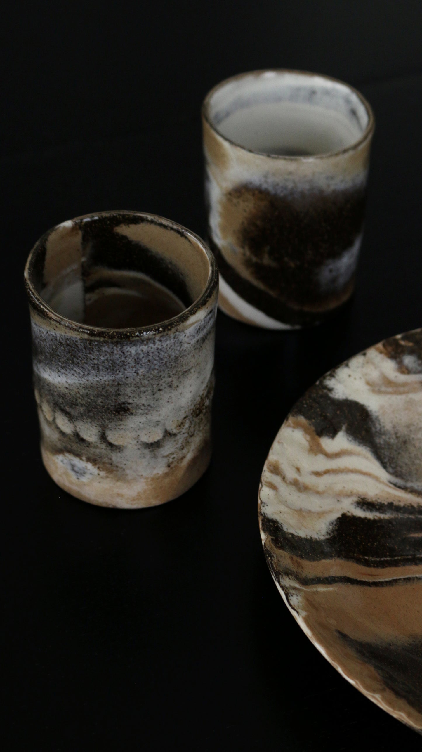 竹 CUP | hand pinched tumbler, marbled clay