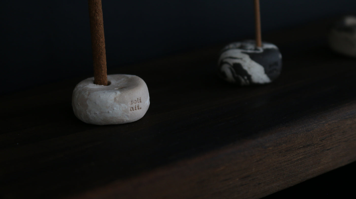 香插小饼 INCENSE HOLDER | small cookies in assorted colours