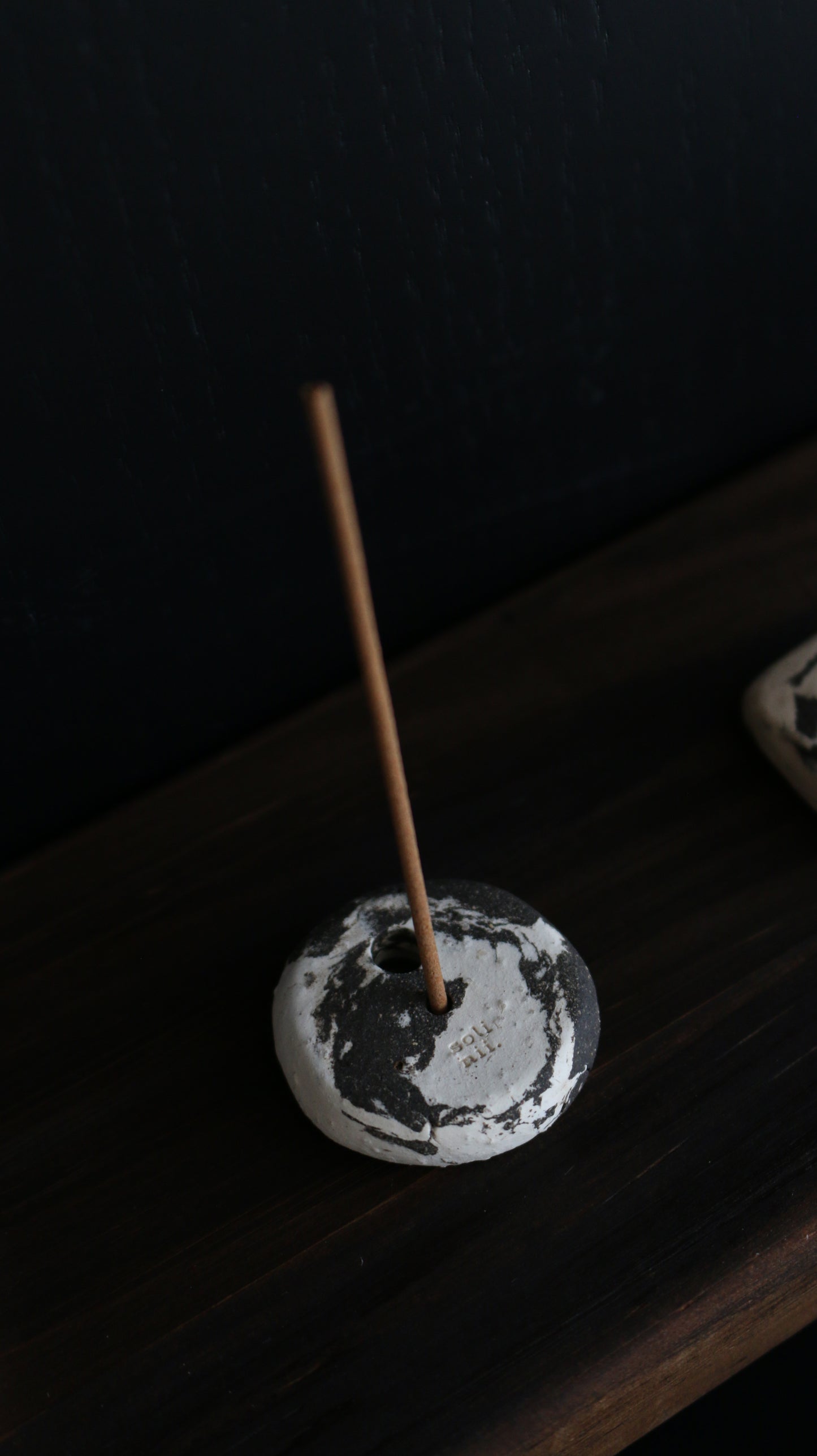 香插大饼 INCENSE HOLDER | large cookies in assorted colours