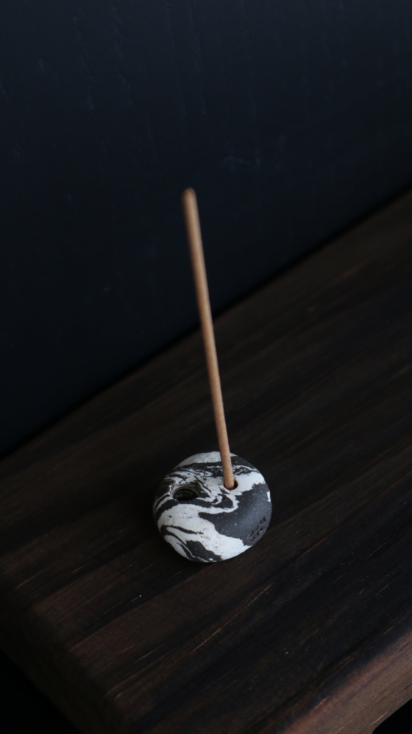 香插小饼 INCENSE HOLDER | small cookies in assorted colours