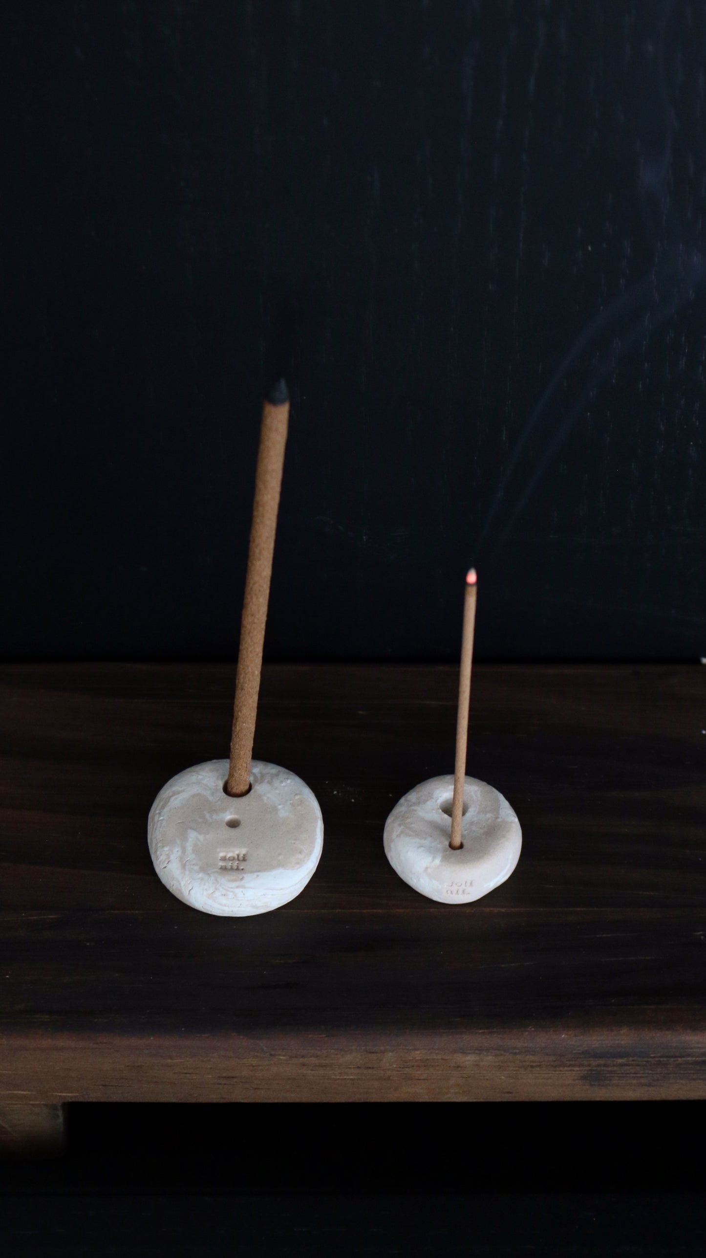 香插小饼 INCENSE HOLDER | small cookies in assorted colours