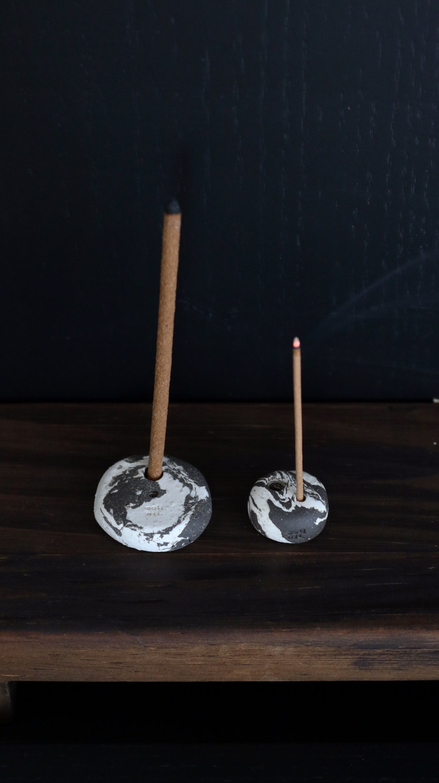 香插小饼 INCENSE HOLDER | small cookies in assorted colours