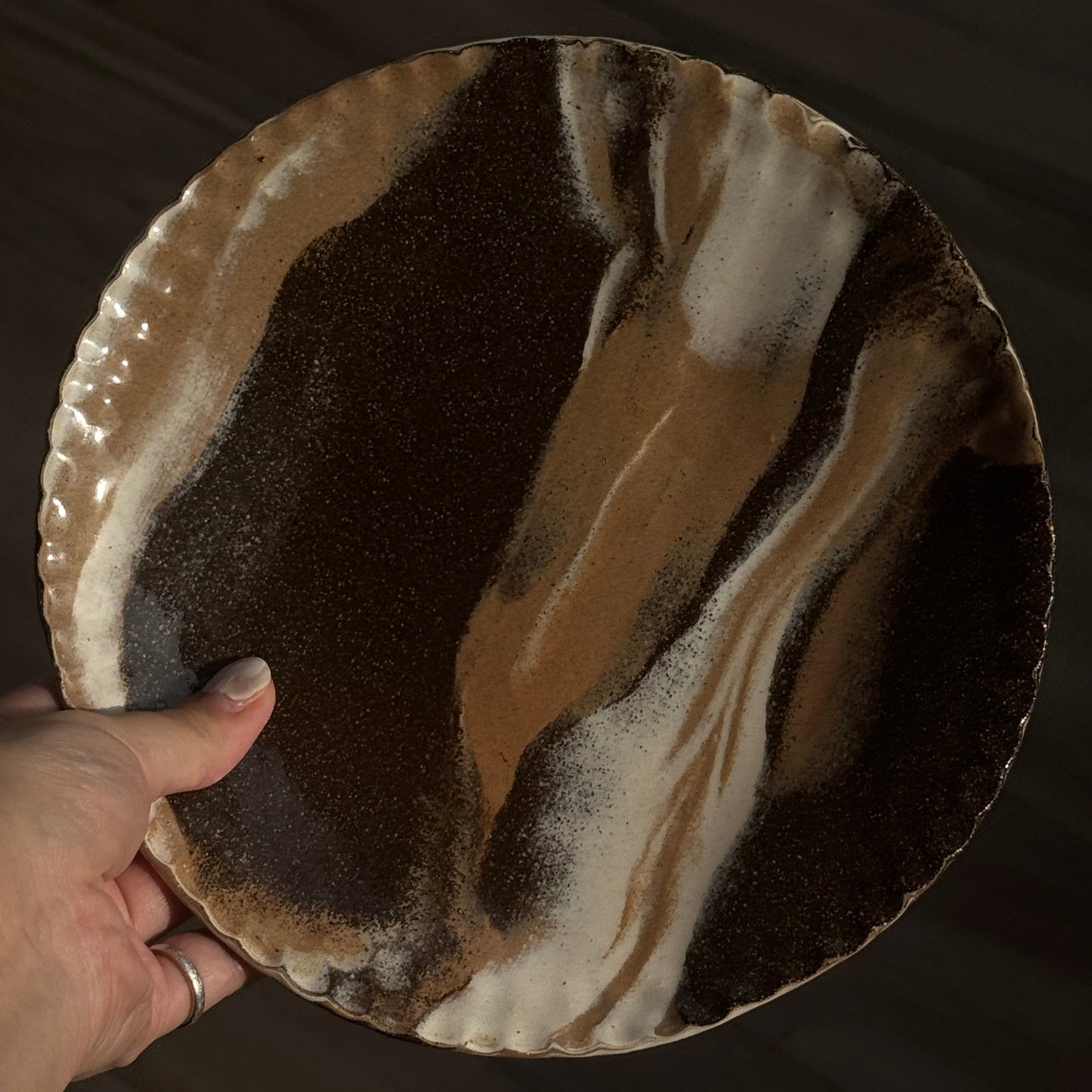涟 PLATE | hand pinched plate in marbled clay