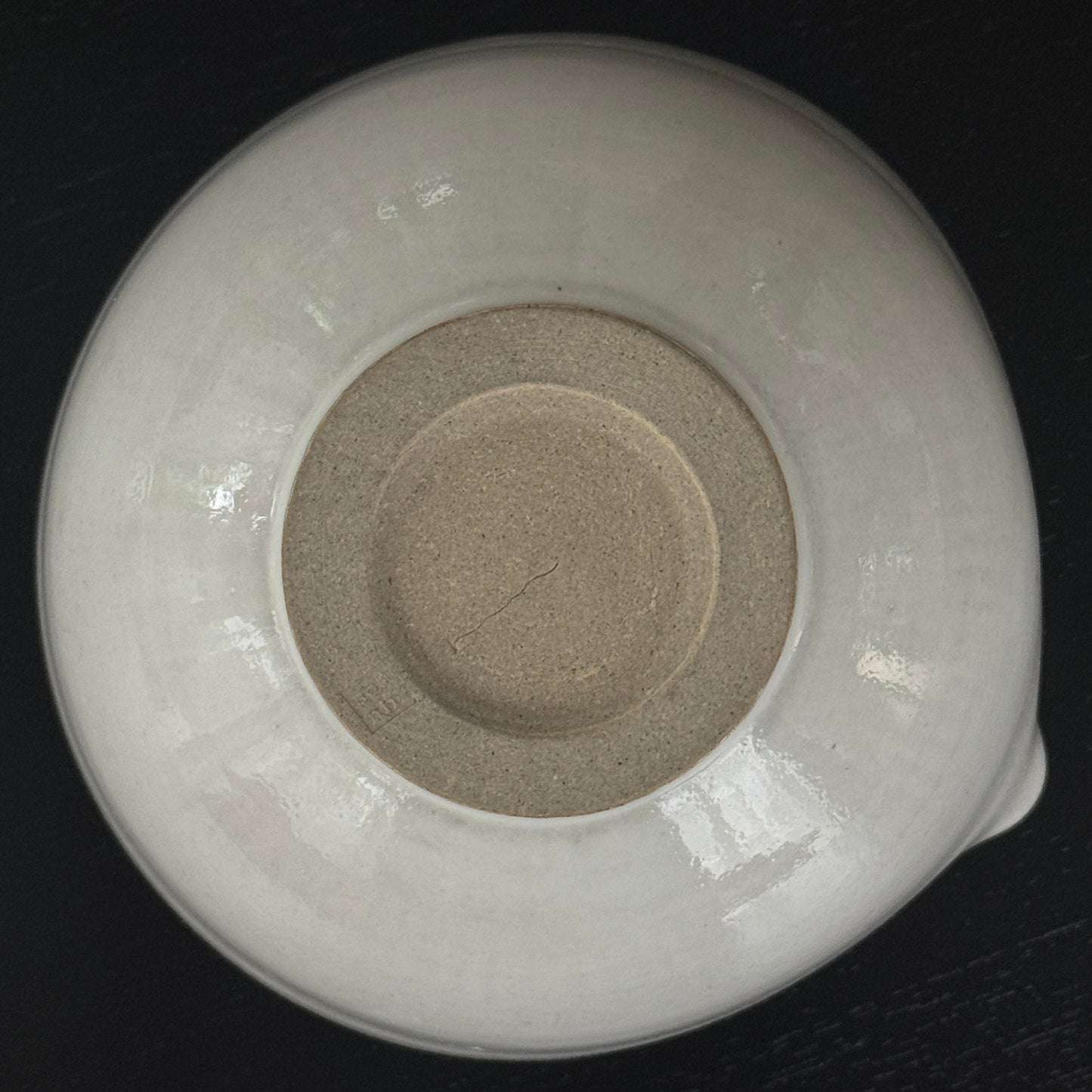 陌 CHAWAN | spouted matcha bowl in glossy white